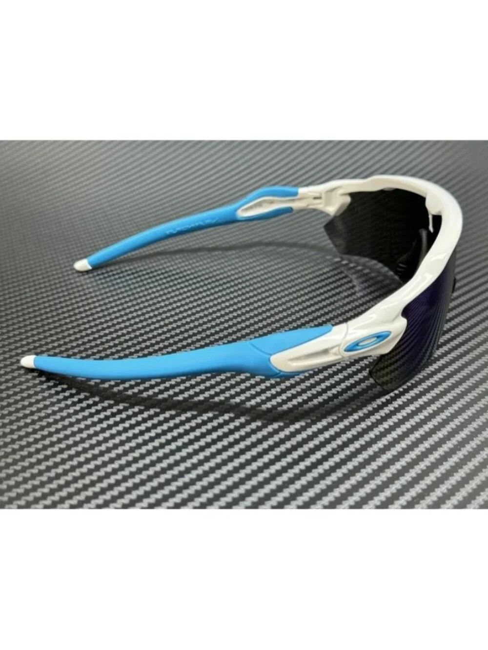 New Oakley Men Polished White Sunglasses 60-22-128